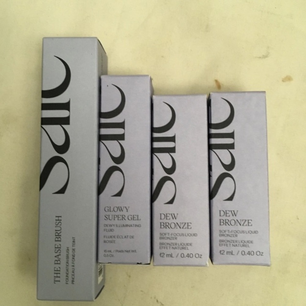 Saie 4 pc Bundle Glowy Super Gel Dew Bronze The Base Brush NIB.